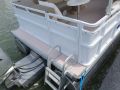 Pacific Pontoons 250