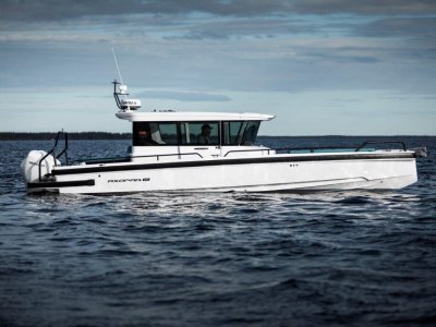 Axopar 28 Cabin