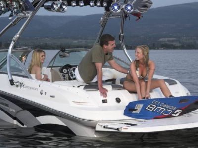 Campion CHASE 20 WAKE BOAT