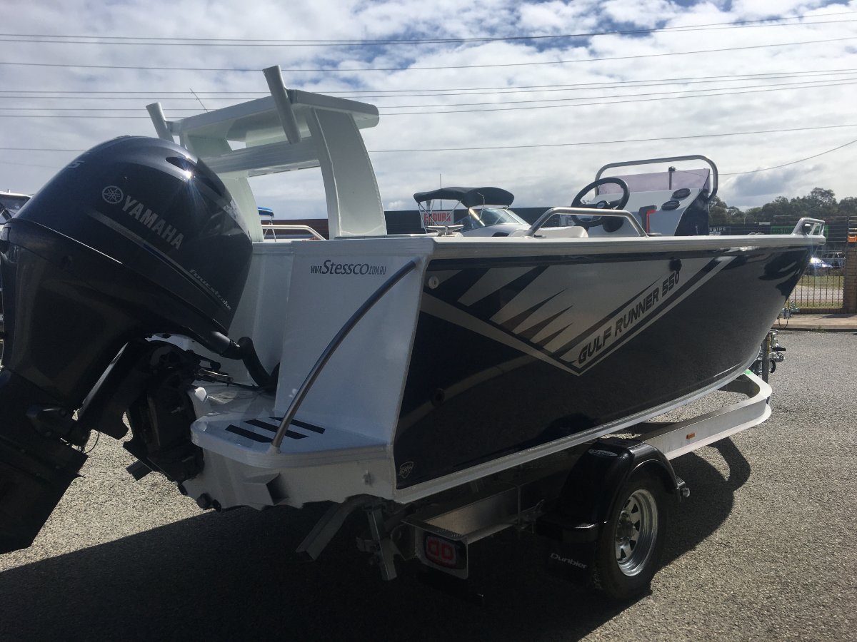 Stessco Gulf Runner 550