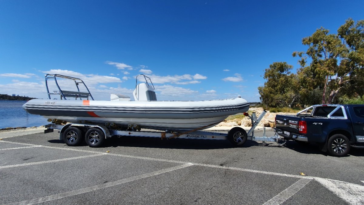 Stingray Ribs 8.5m Searaider