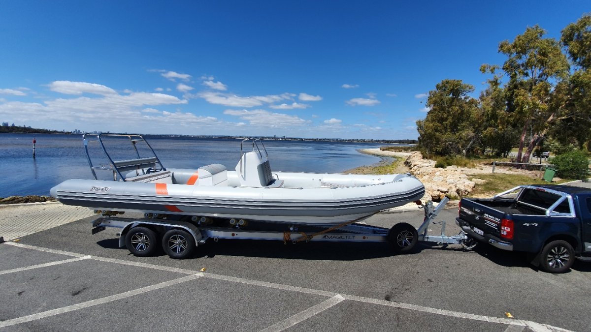 Stingray Ribs 8.5m Searaider