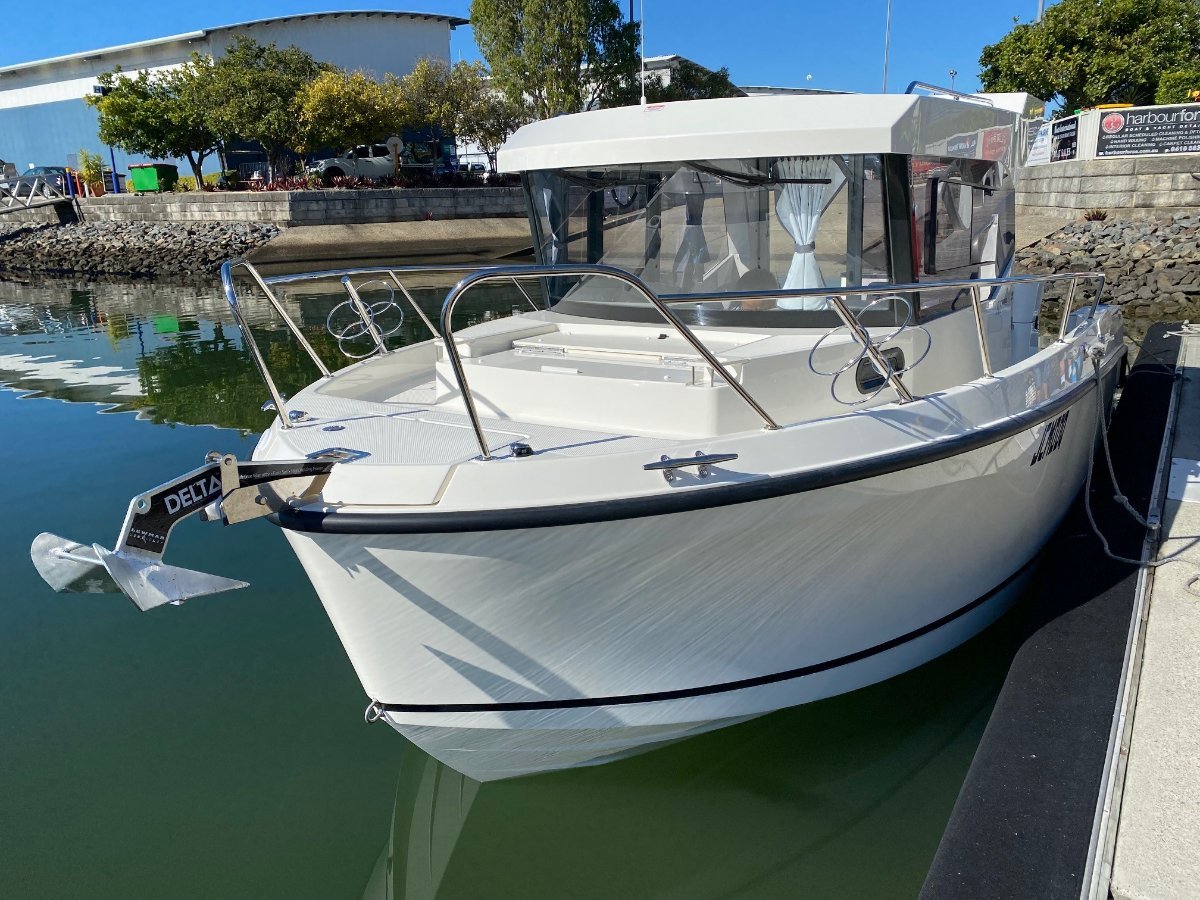 Arvor 805 Sportsfish