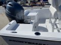 Sportsman Island Reef 19 Centre Console