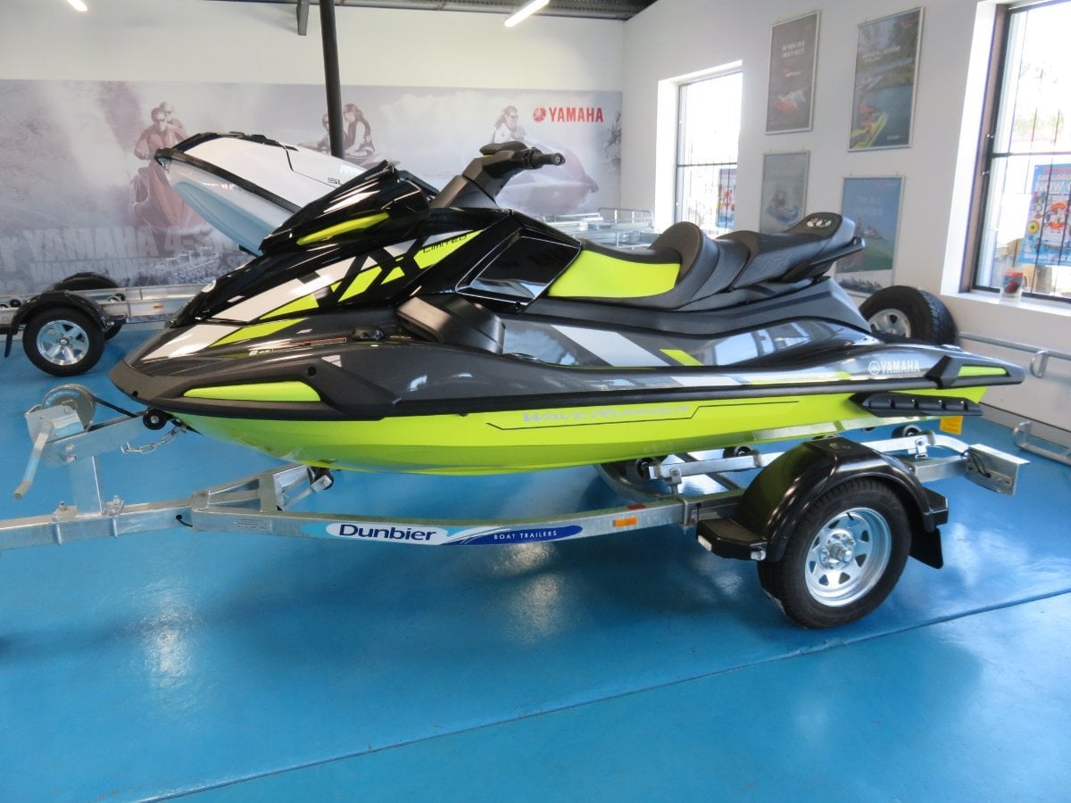 Yamaha Waverunner