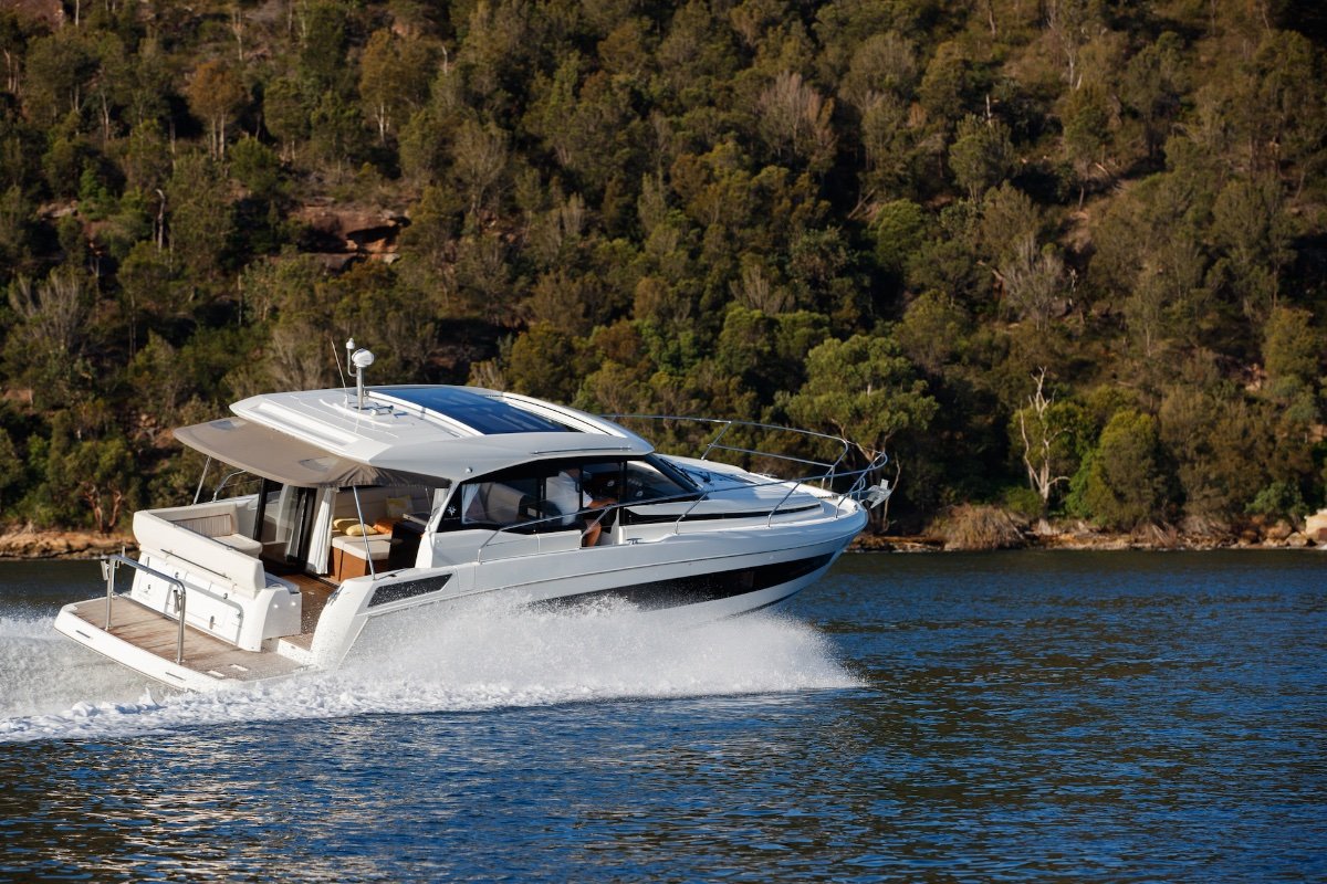 Jeanneau NC 37