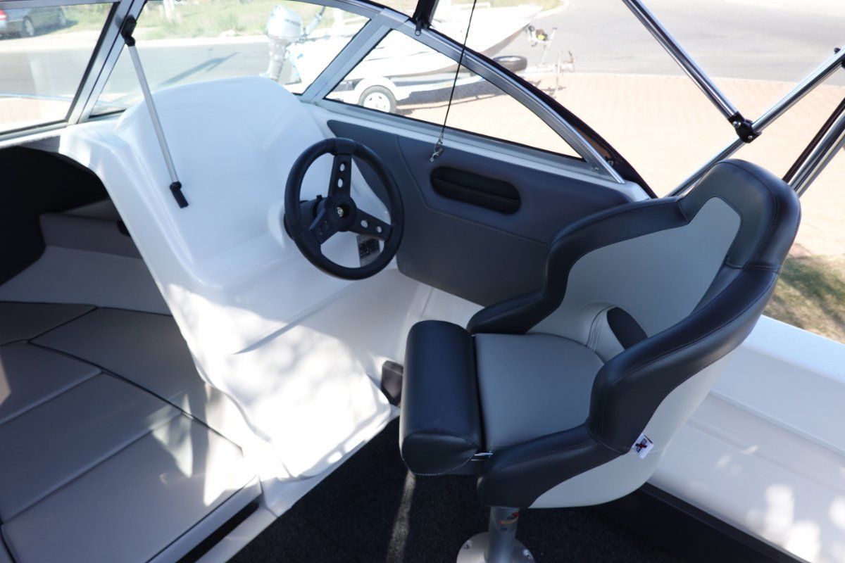 2022 Revival R580 Boat Research Yachthub