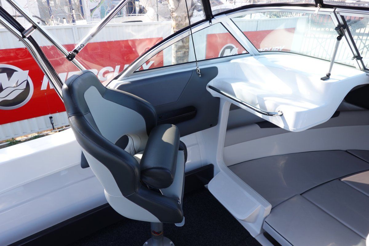 2022 Revival R580 Boat Research Yachthub