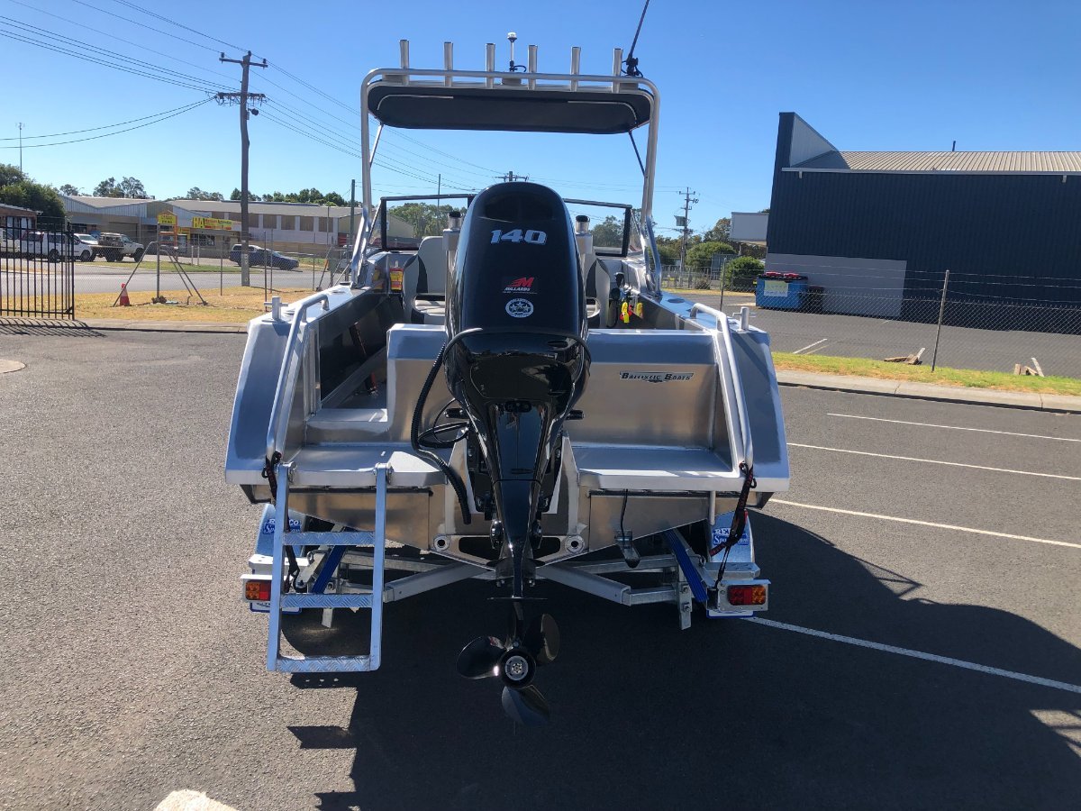 Ballistic 570 Runabout