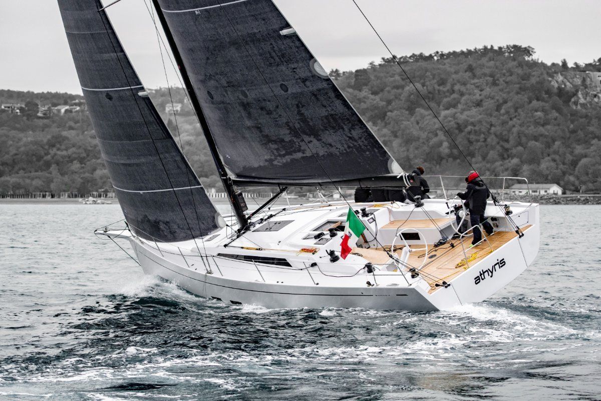 Grand Soleil 48 Race