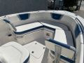 Robalo R230