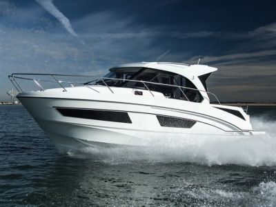 Beneteau Antares 9.0 OB