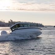 Axopar 28 Cabin