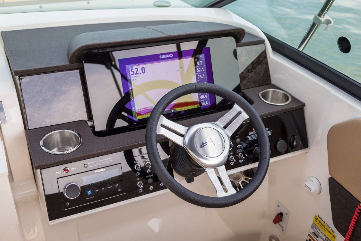 Sea Ray 250 SDX