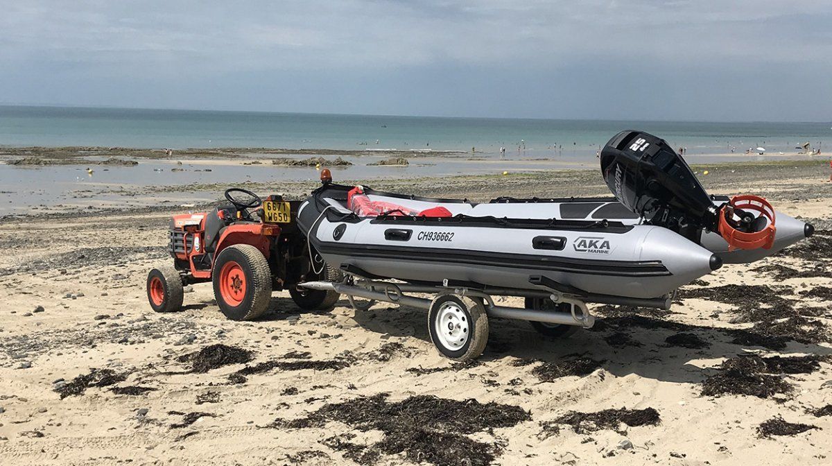 2022 Zodiac Aka F43c Boat Research Boats Online