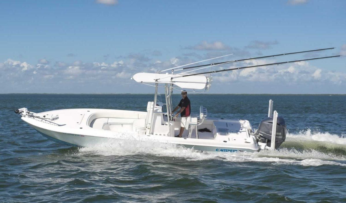 Contender 25 Bay