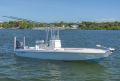 Contender 25 Bay