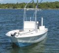 Contender 25 Bay