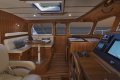 Helmsman Trawler 43 Pilothouse