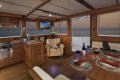 Helmsman Trawler 43 Pilothouse