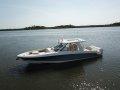 Boston Whaler 380 Realm