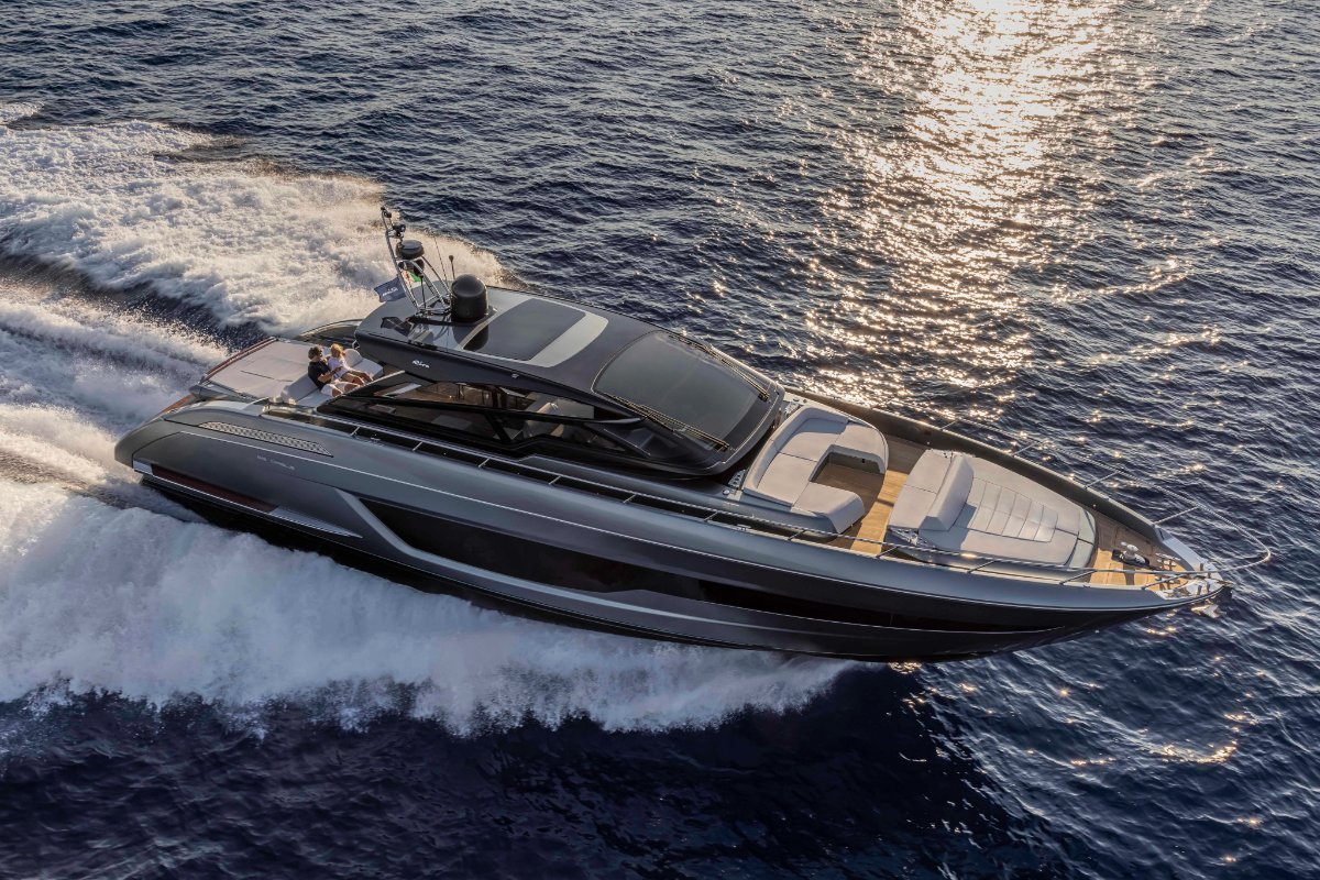 Riva 68 Diable