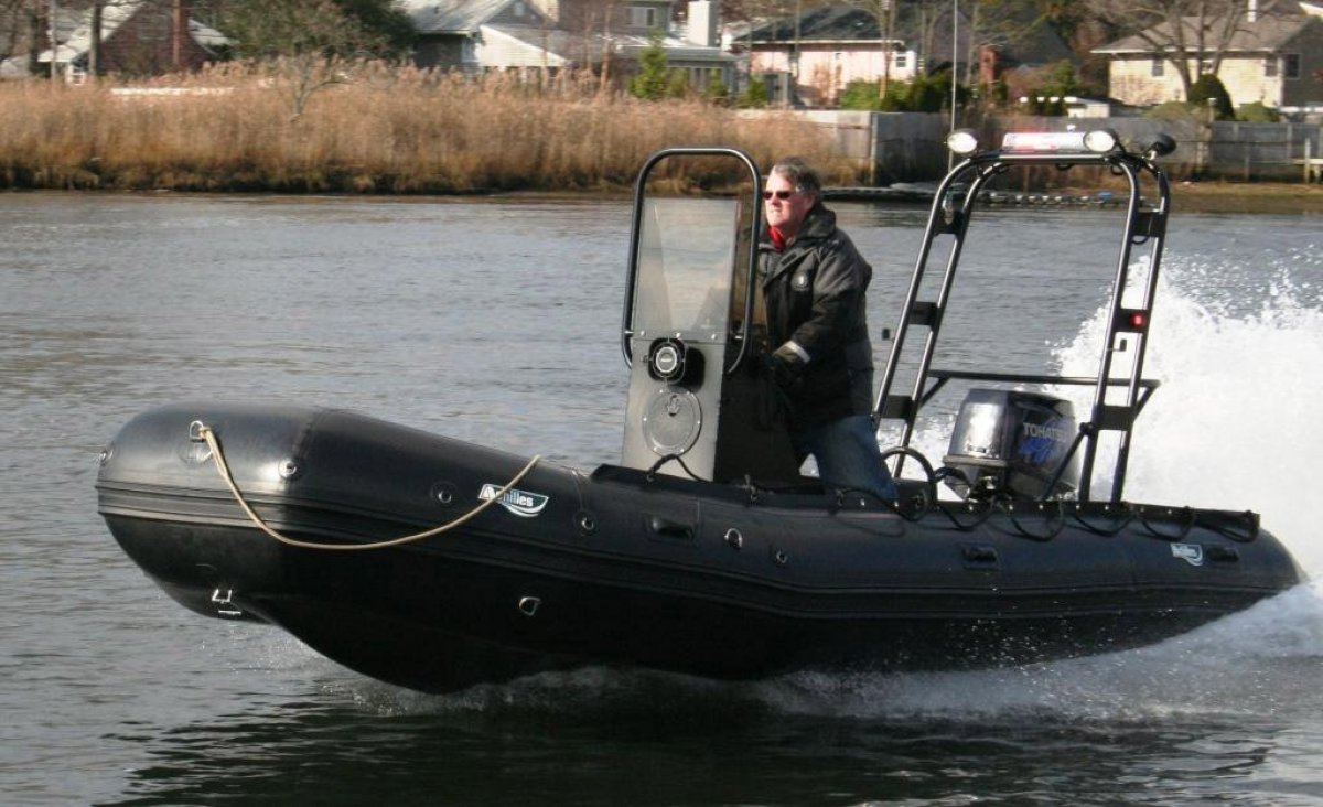 Achilles SU- 16 Work Boat:Achilles SU 16 Work Boat