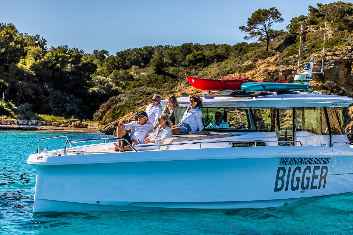 Axopar 45 Cross Cabin