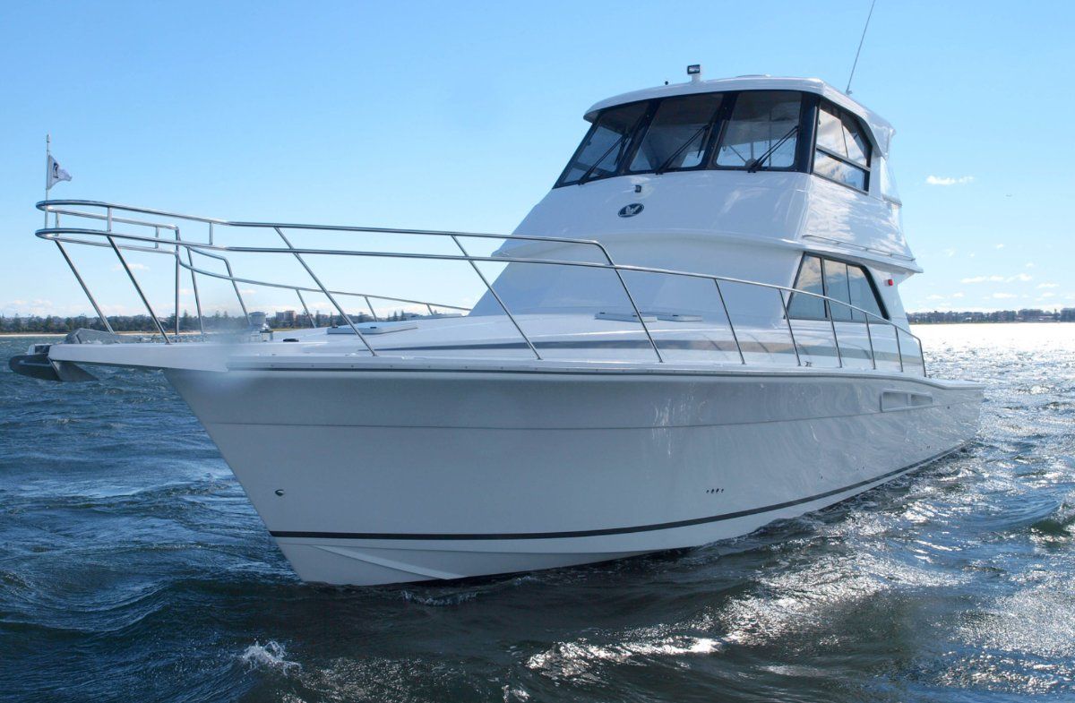 Caribbean 49 Flybridge Cruiser