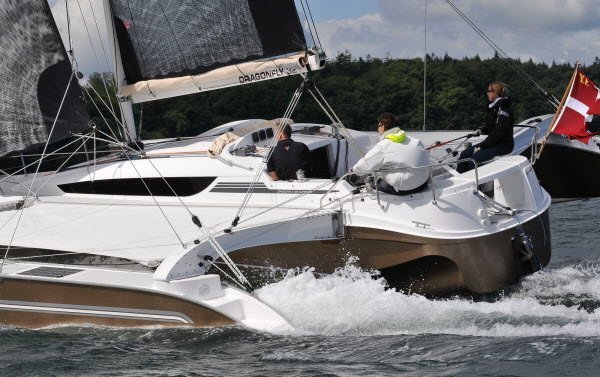 Dragonfly 32 Touring