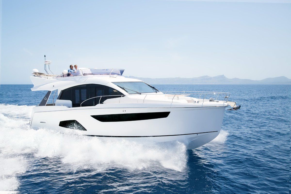 Sealine F530