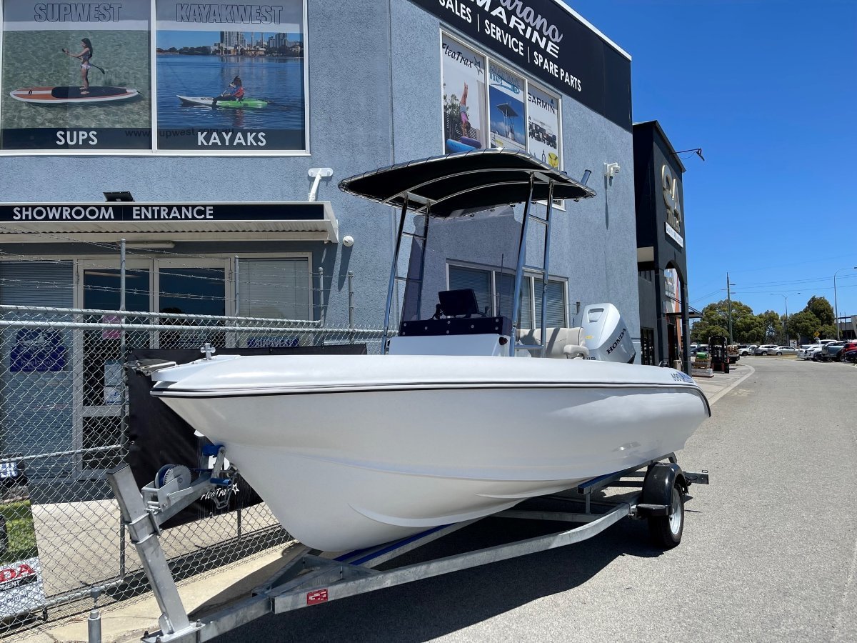 Mac Boats 600 Centre Console