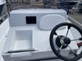 Ocean Whaler 565