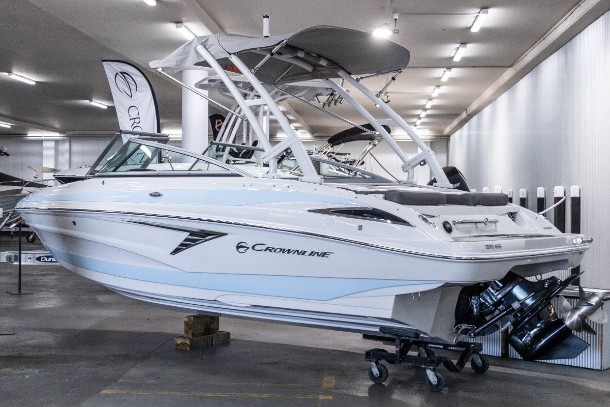 Crownline 210 SS