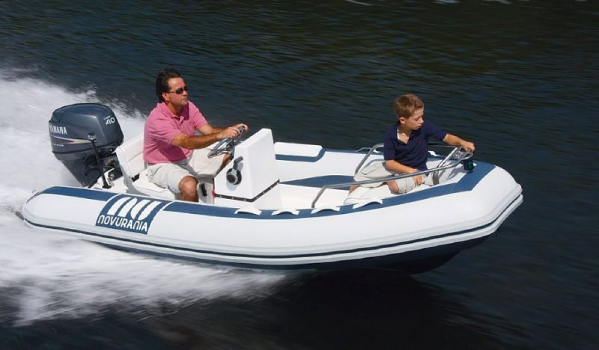 Novurania Deluxe Series 360 RIB