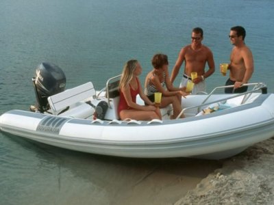 Novurania Deluxe Series 430 RIB