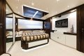 Dominator 720S Flybridge