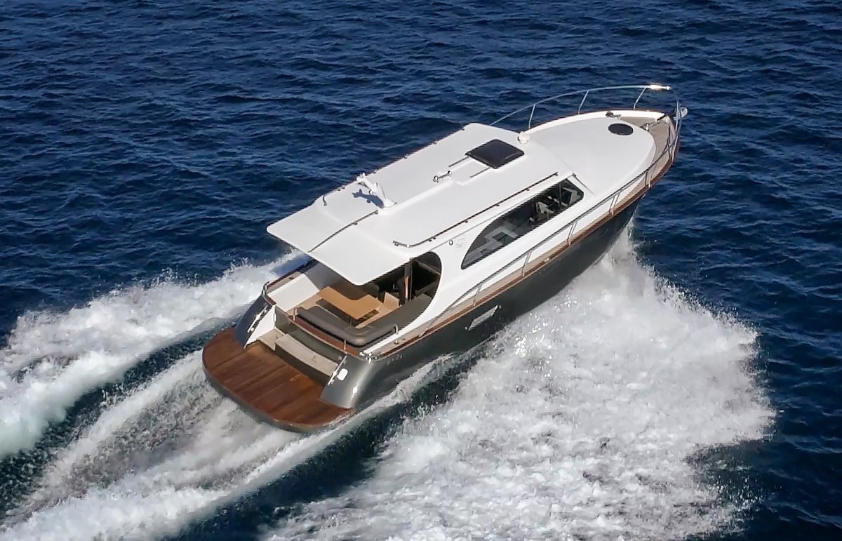 Clipper Hudson Bay 39