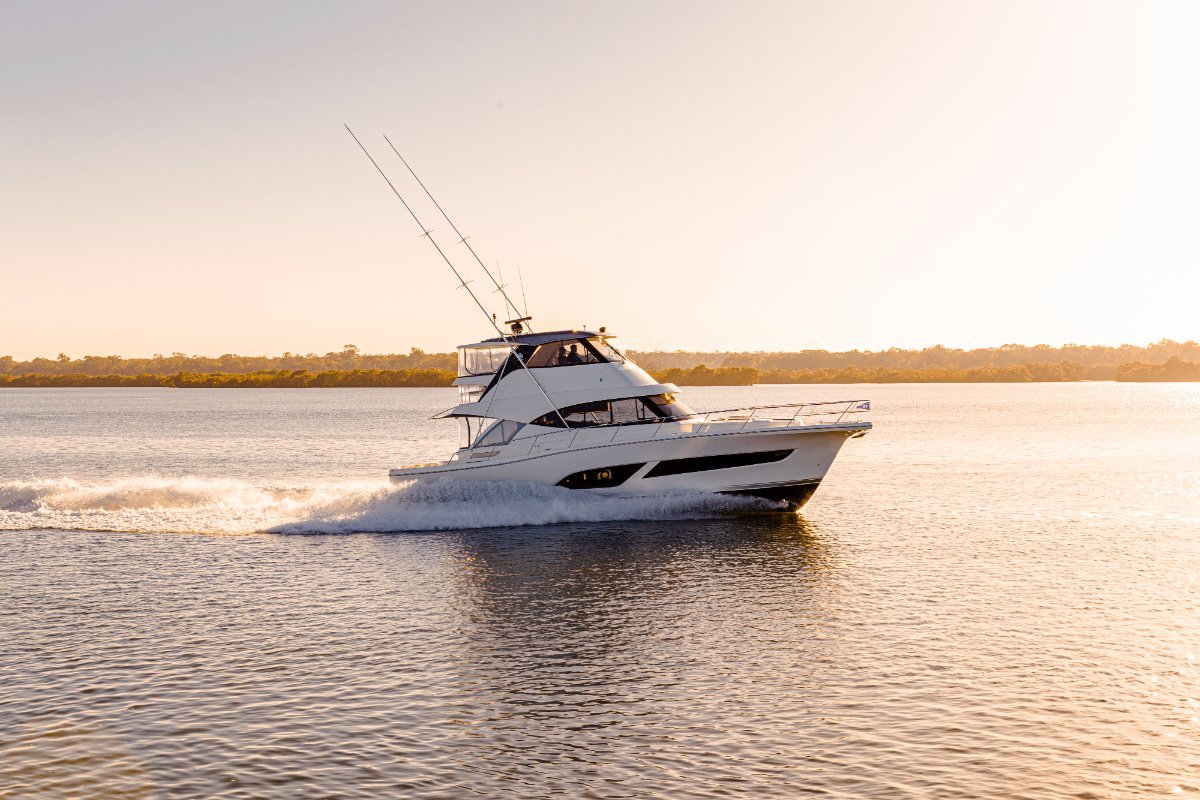 Riviera 50 Sports Motor Yacht