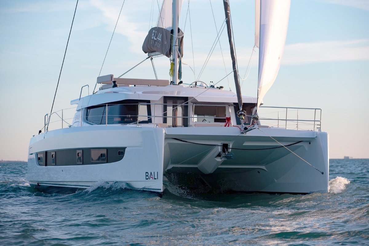 Catana 44:Bali 4.4 Exterior