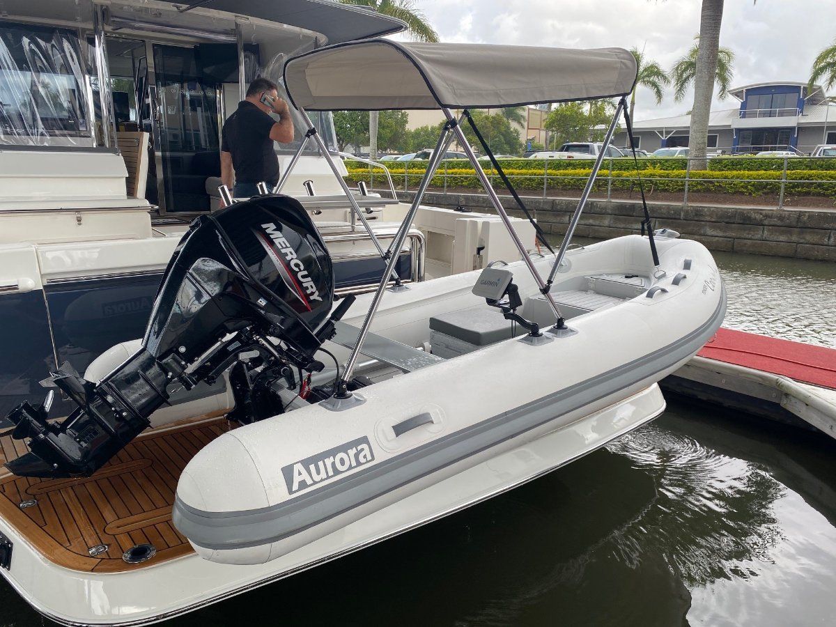 2023 Aurora Reefrider Cl 350 | Boat Research | BoatsOnline