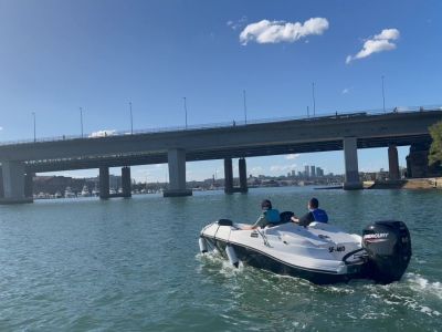 Spitfire Boats SF-460