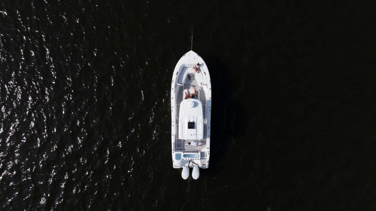 Sea Fox 328 Commander