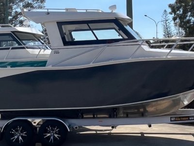 Orion Boats Strike 790