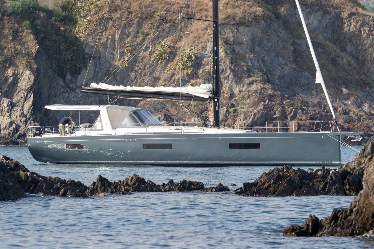 Beneteau Oceanis Yacht 60