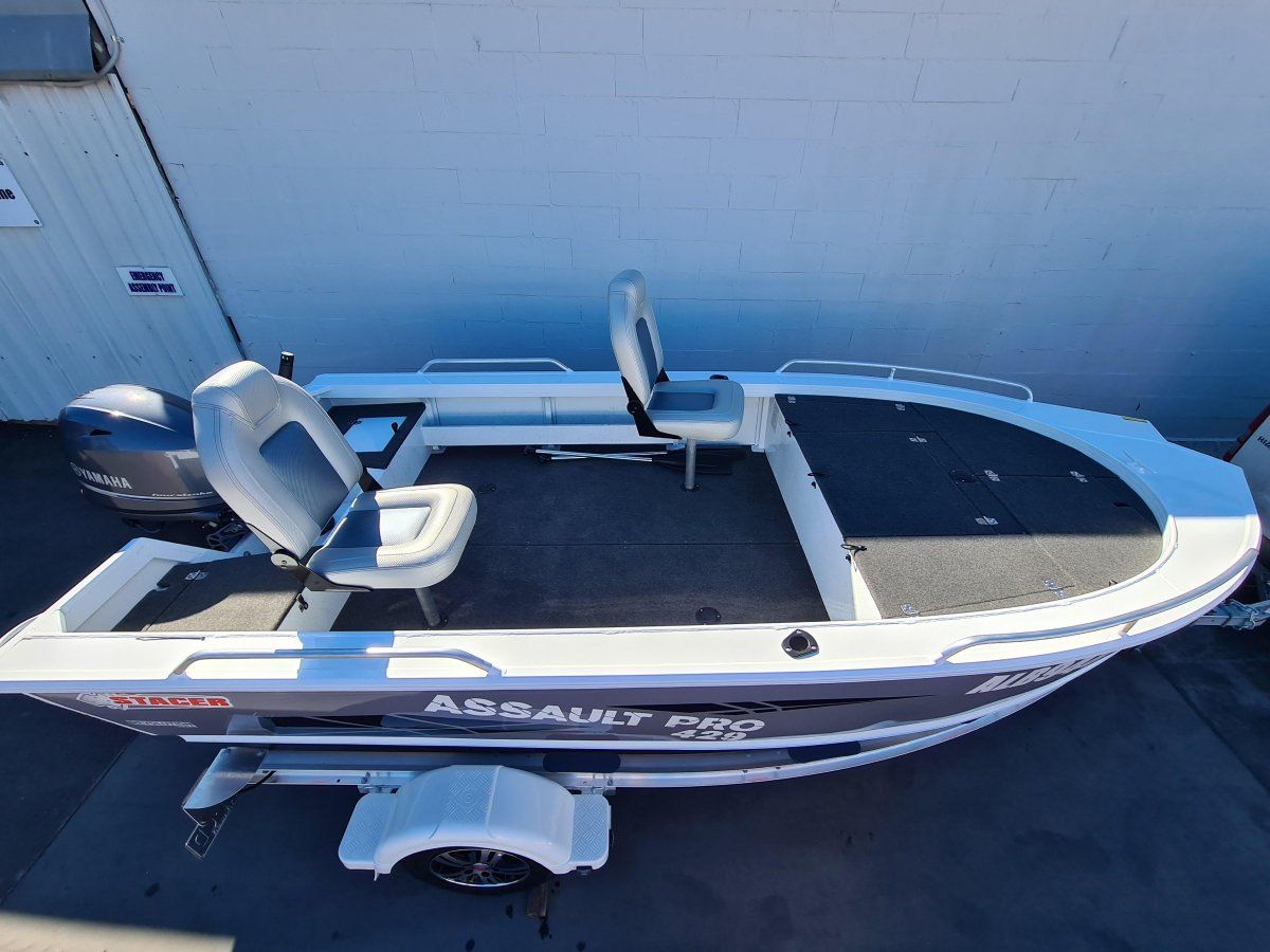 Stacer 429 Assault Pro
