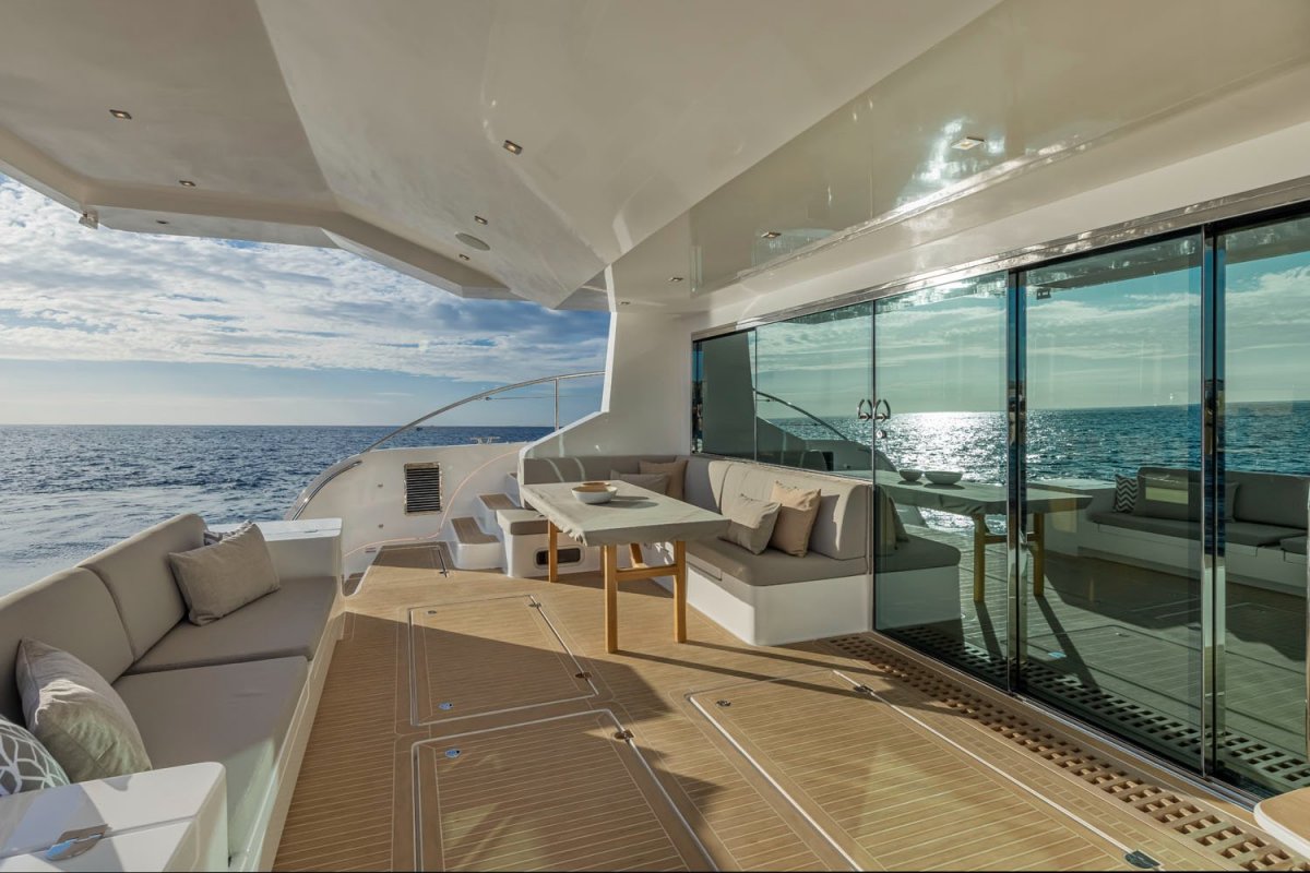 Silent Yachts Silent 60