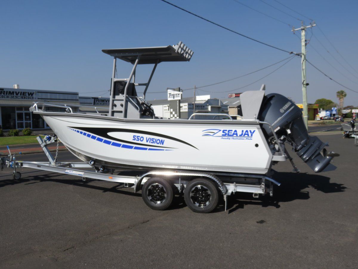 Sea Jay 5.50 Vision Centre Console