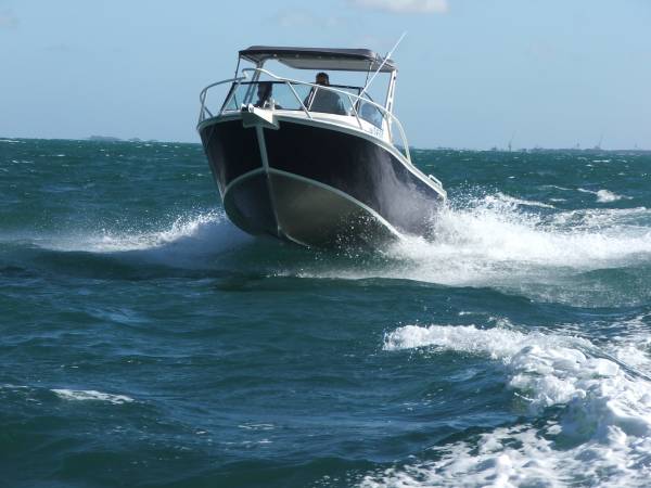 Oceanic Fabrication 6.1 Runabout