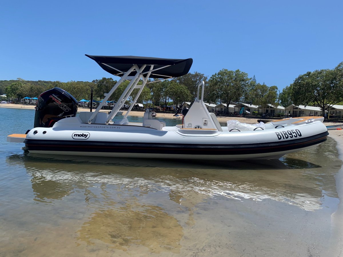 Moby RIB Luxrib19